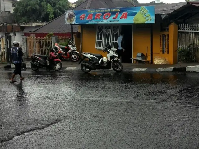 Gambar Makanan Rumah Makan Nasi Kuning Saroja Manado 8