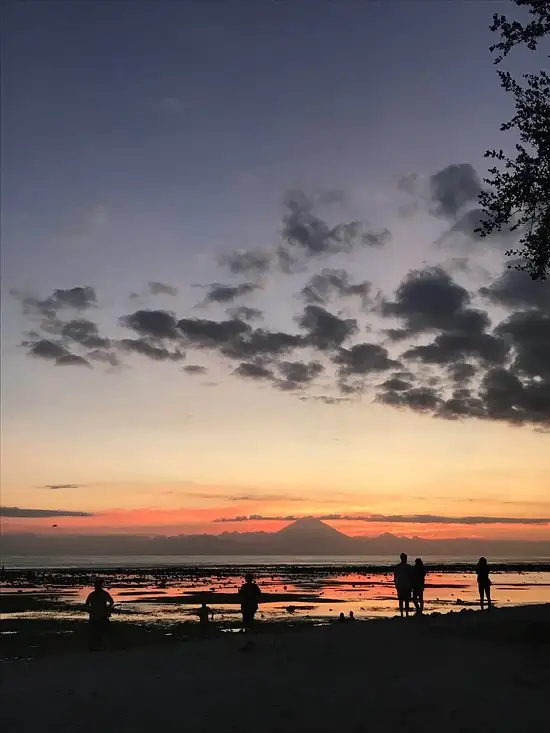 Gambar Makanan Laguna Gili Beach Restaurant 13