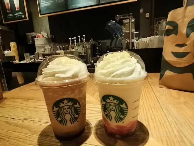 StarbucksCoffee