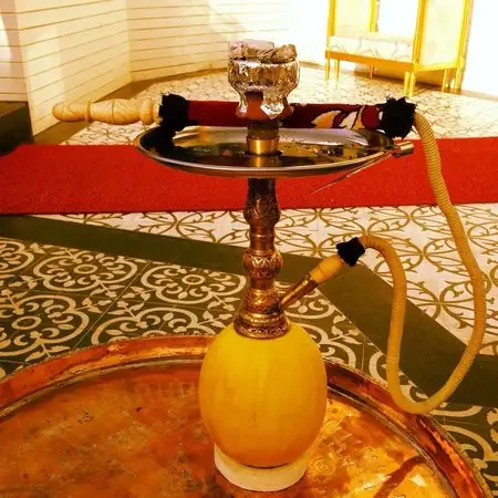 Al Fakheer Shisha Lounge'nin yemek ve ambiyans fotoğrafları 8