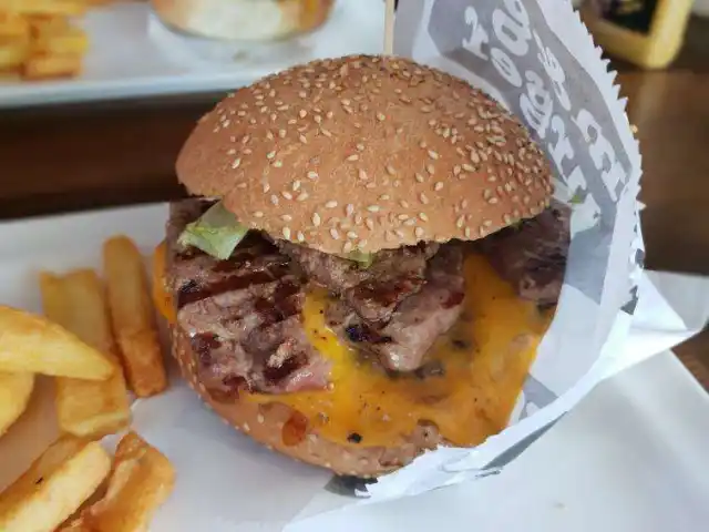 Mm&g's Burger'nin yemek ve ambiyans fotoğrafları 55
