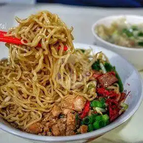 Gambar Makanan Bakmi Guwe 11