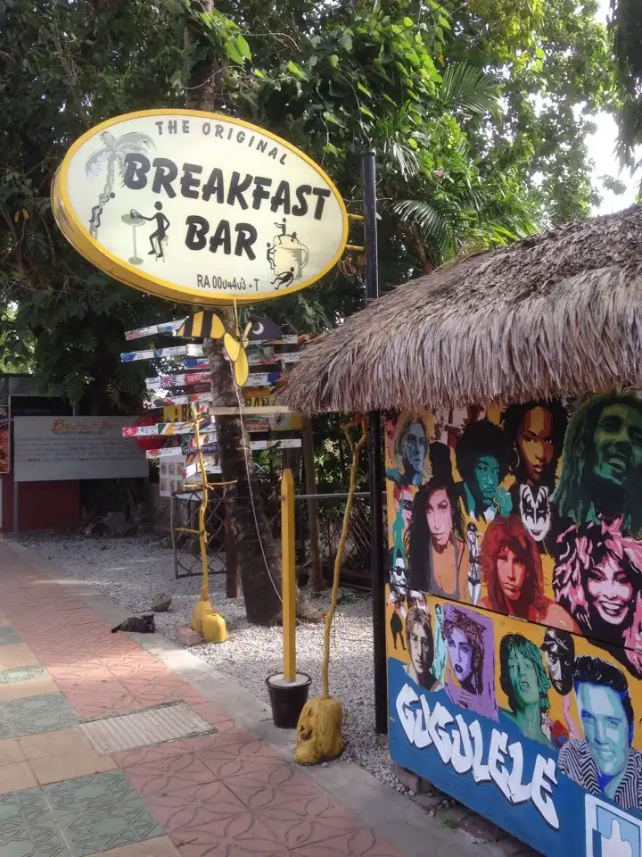 Breakfast Bar