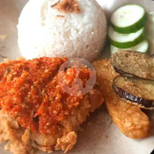 Gambar Makanan Ayam Geprek Baper Pelangi 20