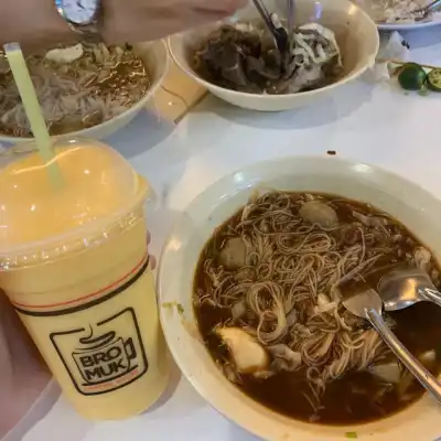 Selera Sandakan Food Court