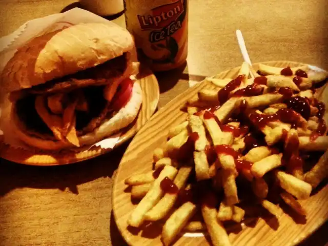 Doydos Burger'nin yemek ve ambiyans fotoğrafları 1