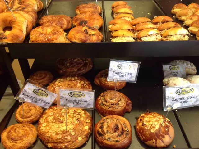 Pikta Bakery & Cafe'nin yemek ve ambiyans fotoğrafları 8