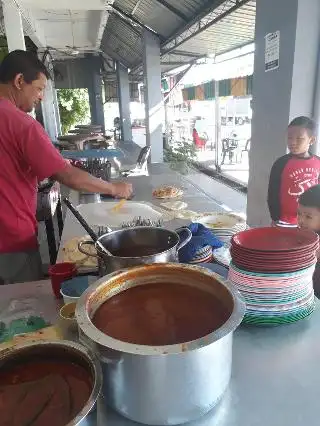 Azizan Roti Canai