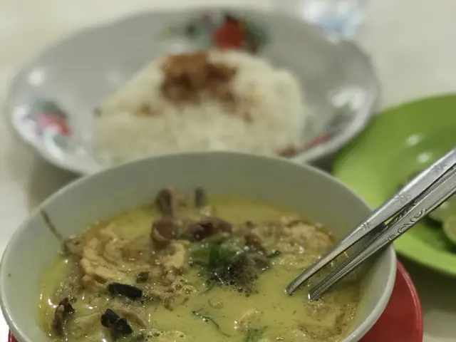 Gambar Makanan Soto Betawi H. Husein 13