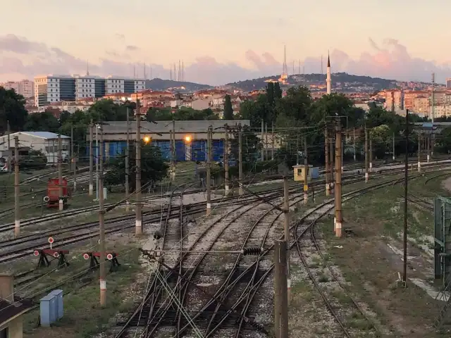 Haydarpaşa Numune Hastanesi Orta Kantin'nin yemek ve ambiyans fotoğrafları 2