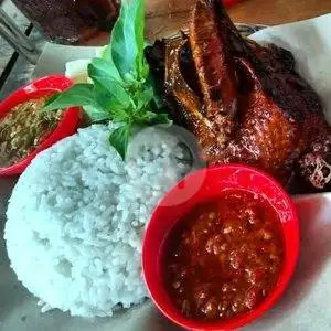 Gambar Makanan Pecel Lele Soto Lamongan Maspung26, Mutiara Bekasi Jaya 8
