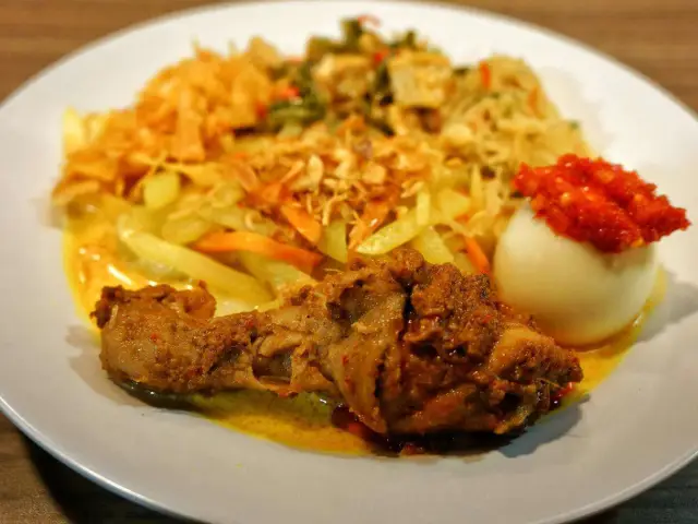 Gambar Makanan Nasi Lemak & Lontong Medan 3