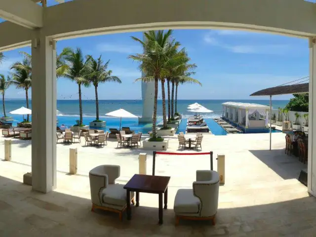 Gambar Makanan Vue Beach Club - Lv8 Resort Hotel 13