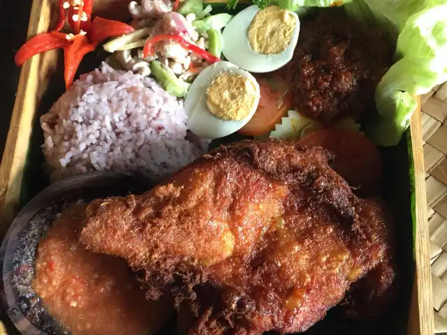D' Place Kinabalu Food Photo 15