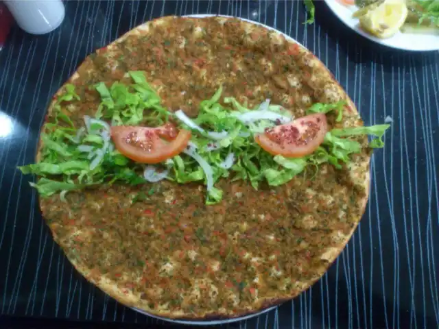 Gaziantep Lahmacun Döner & Pide Salonu'nin yemek ve ambiyans fotoğrafları 32