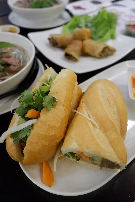 Gambar Makanan Saigon Delight 8