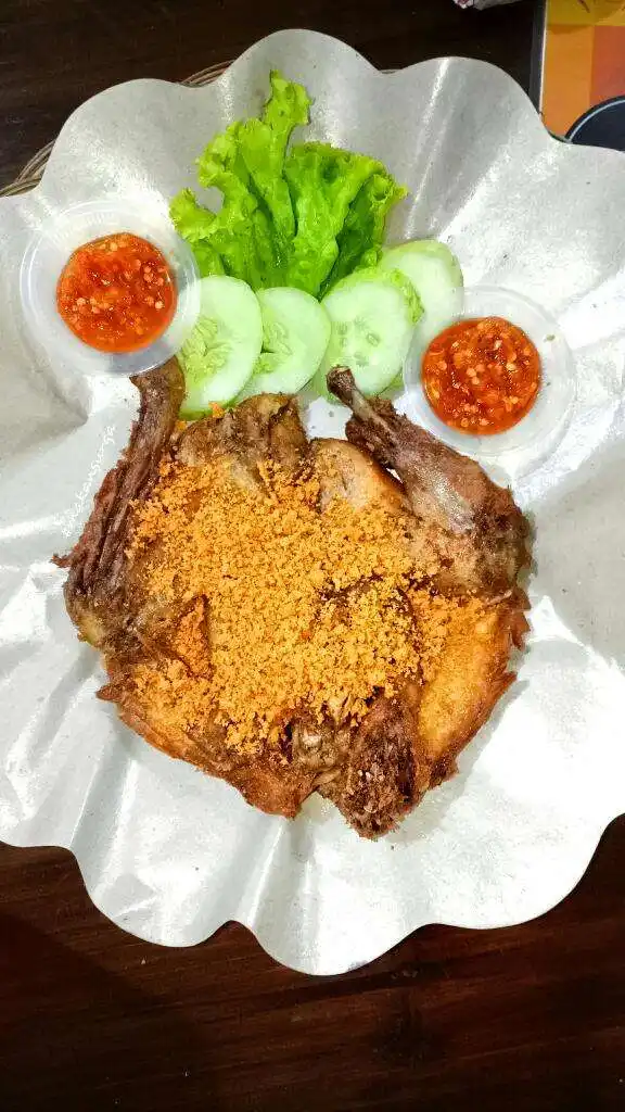 Gambar Makanan Ayam Goreng Karawaci 16