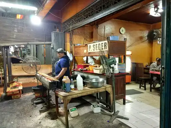 Gambar Makanan Sate Ayam Pak Seger 10