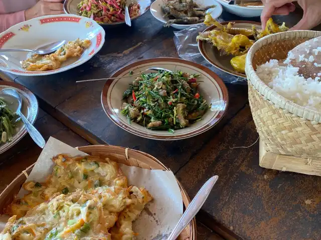 Gambar Makanan Warung Makan Putri Gunung Baturraden 3