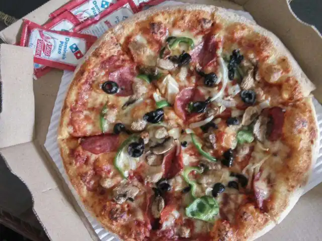 Gambar Makanan Domino's Pizza 18