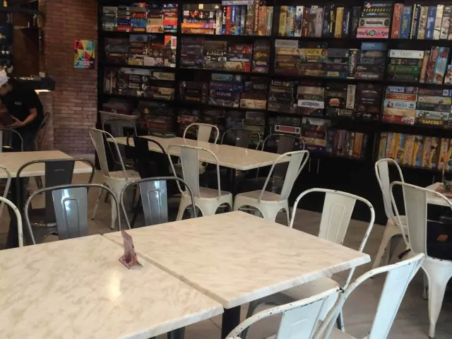 Ludo Boardgame Bar & Cafe Food Photo 4