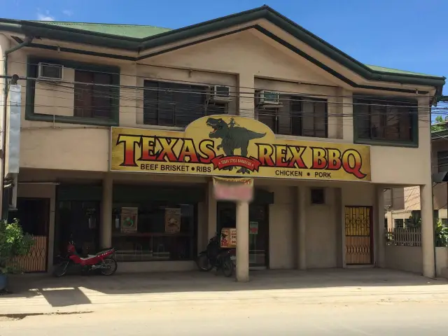 Texas Rex BBQ Food Photo 3