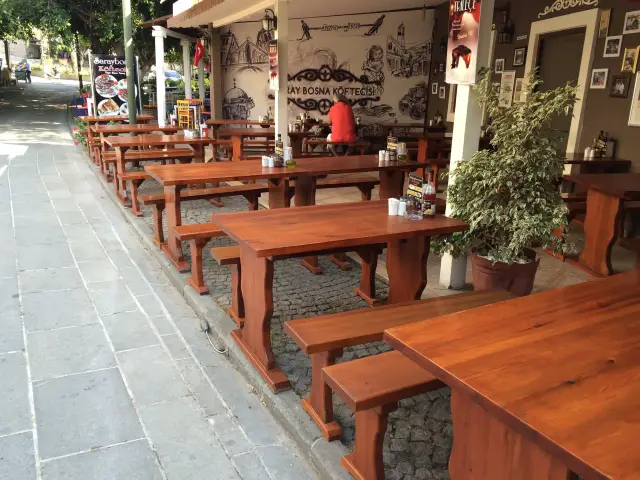 Saraybosna Köftecisi'nin yemek ve ambiyans fotoğrafları 2