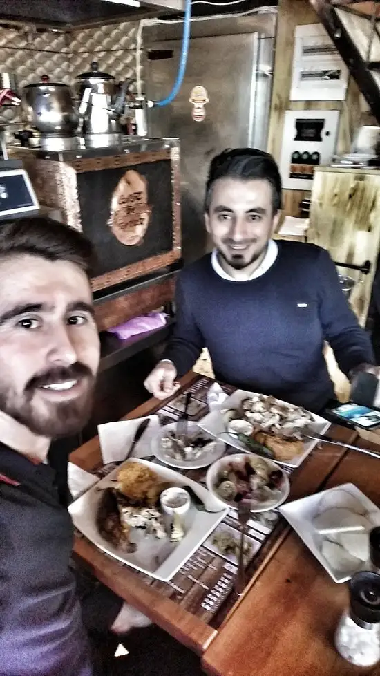 Tarihi Karaköy Tavukçusu'nin yemek ve ambiyans fotoğrafları 16