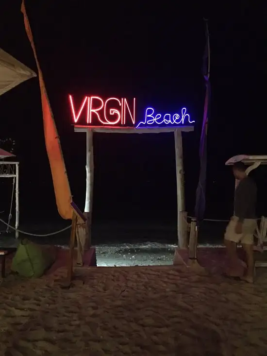 Gambar Makanan Virgin Beach restaurant 10
