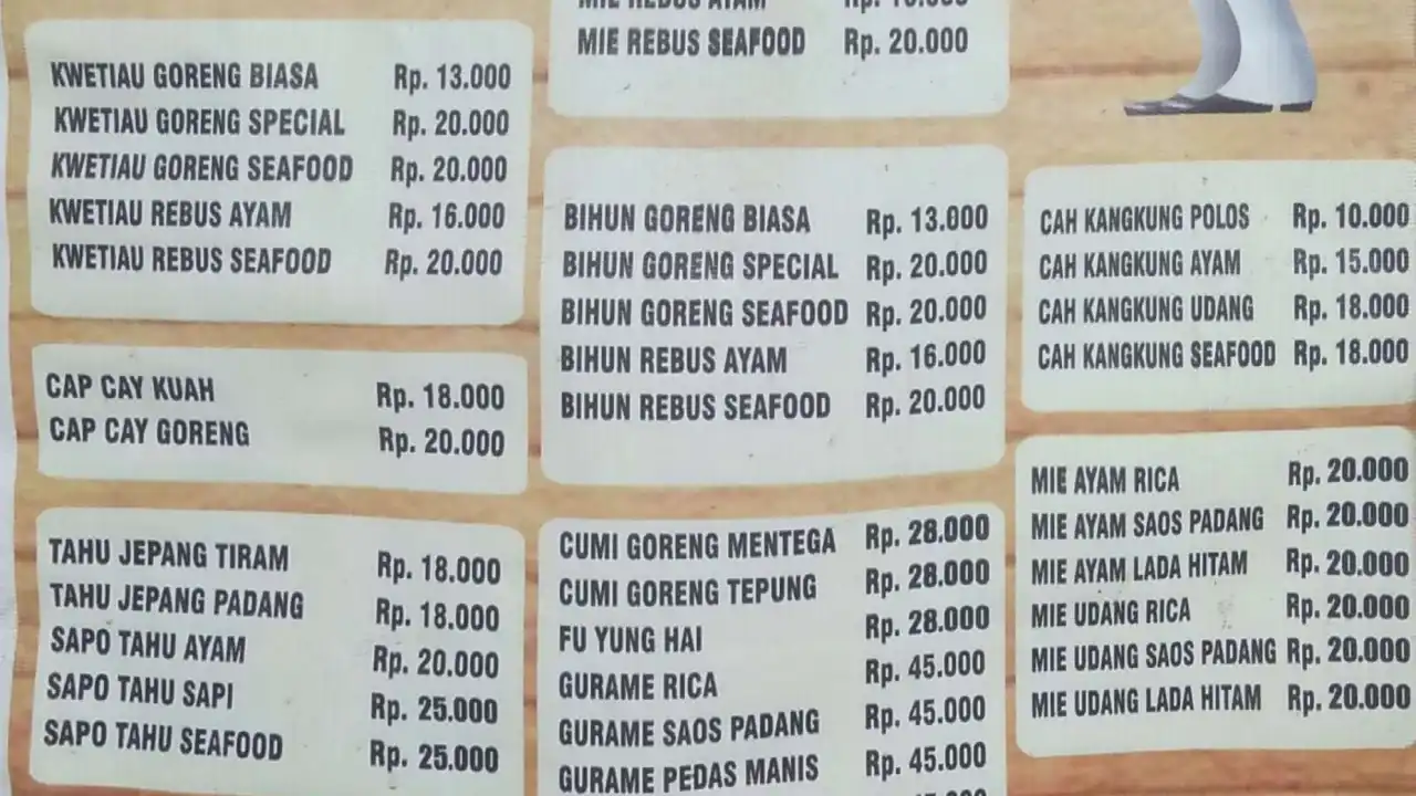 Nasi Goreng Seafood Darto Nda Pake Helm