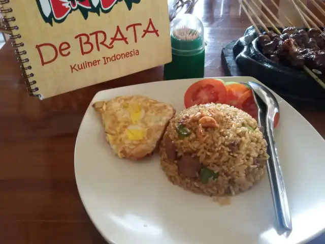 Gambar Makanan De Brata 4