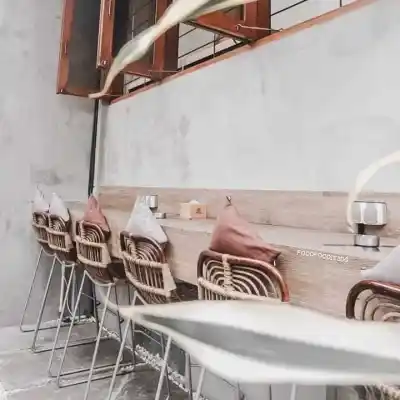 Ping Eatery