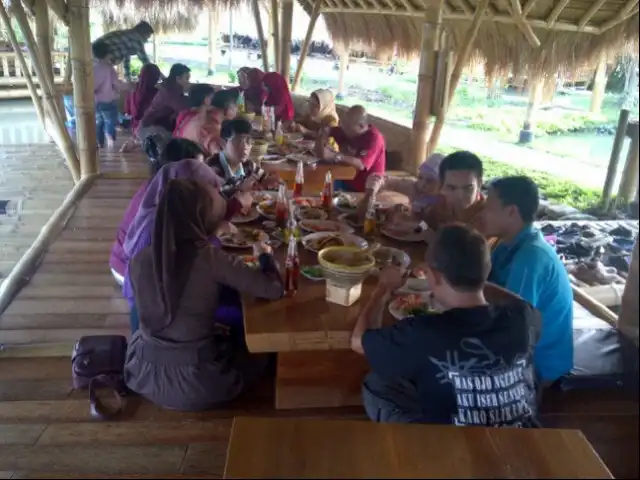 Gambar Makanan Gubug Makan Mang Engking 8