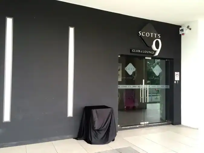 Scott's 9 Club & Lounge