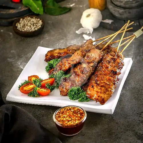 Gambar Makanan Kuuj Mooping Thai Resto, Everplate Kelapa Nias 13