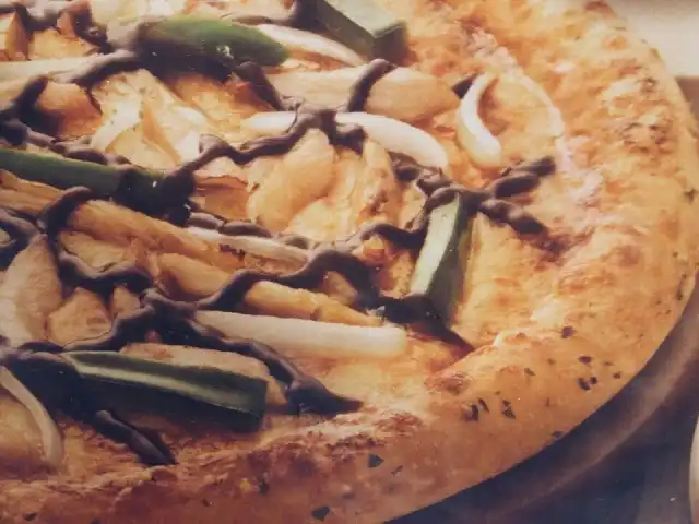 Domino's Pizza TTDI Grove Food Photo 9