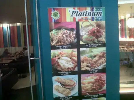 Gambar Makanan Platinum Resto Citraland 2