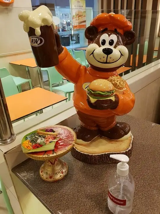 Gambar Makanan A&W Discovery Shopping Mal 10