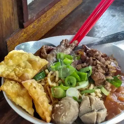 Gambar Makanan Mie Ayam Pak De Toyo Solo 11