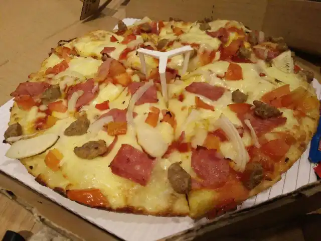 Gambar Makanan Domino's Pizza 17