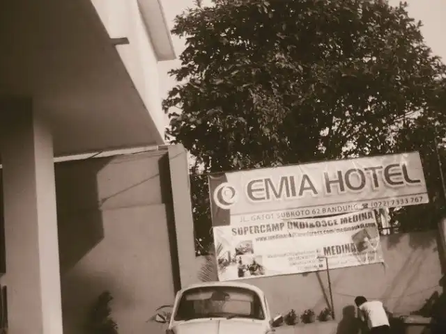 Gambar Makanan Emia Hotel 3