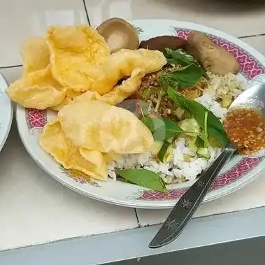 Gambar Makanan Nasi Ulam Saudara Khas Jakarta 2