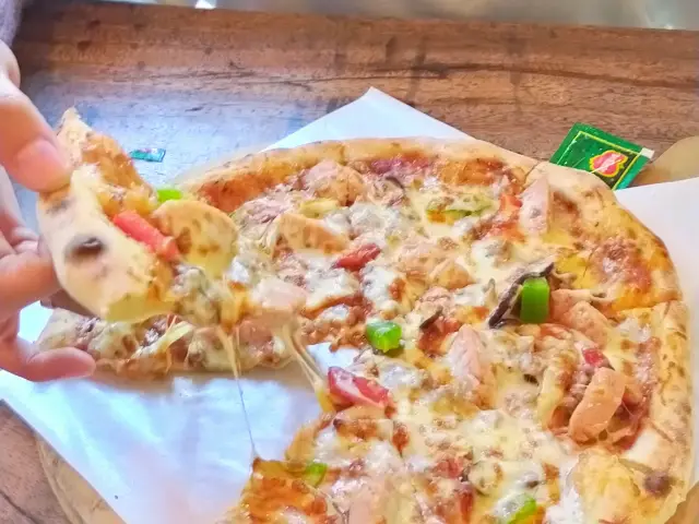 Gambar Makanan Woodfired Pizza 13
