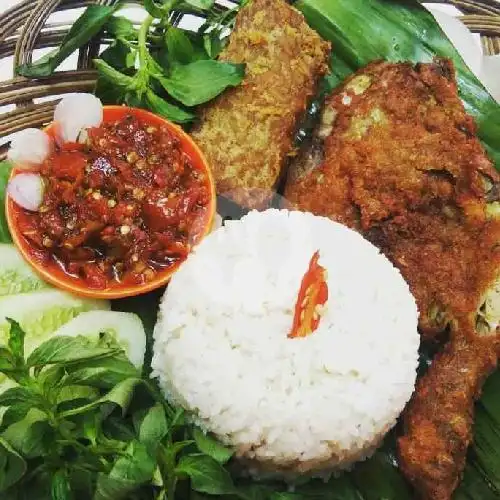 Gambar Makanan Ayam Penyet & Geprek Medan, Pelita 4 11