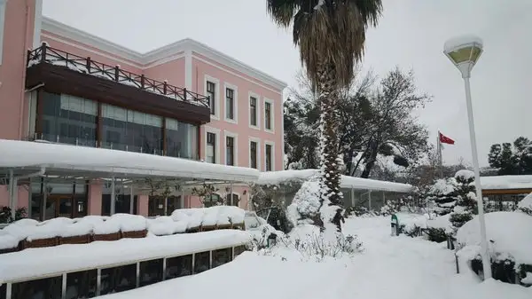 Sabancı Öğretmenevi A.S.O. Müdürlüğü'nin yemek ve ambiyans fotoğrafları 1