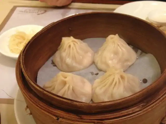 Gambar Makanan Imperial Treasure La Mian Xiao Long Bao 2