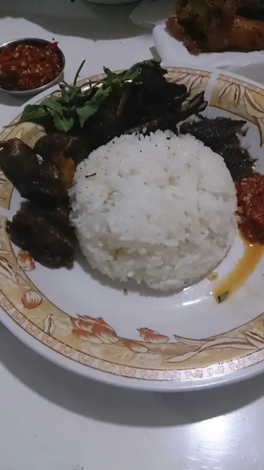 Gambar Makanan Bebek Hitam 10