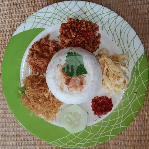 Gambar Makanan Nasi Uduk Pirak, Godean 10