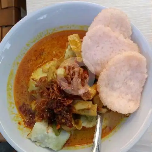 Gambar Makanan Lontong Sayur Benari 9