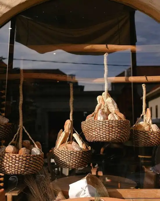 Gambar Makanan Bread Basket Canggu 16